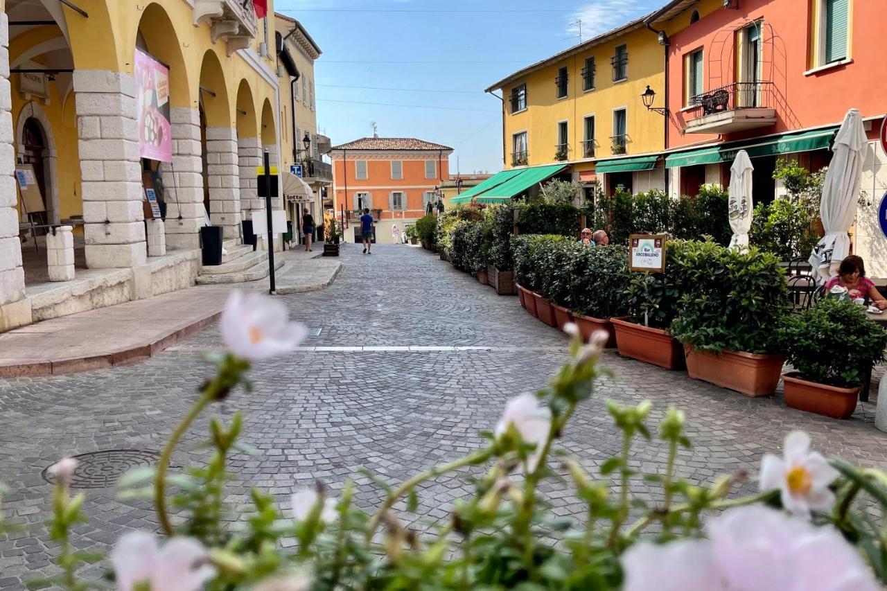 Ferienwohnung Borgo Dei Sogni San Felice del Benaco Exterior foto