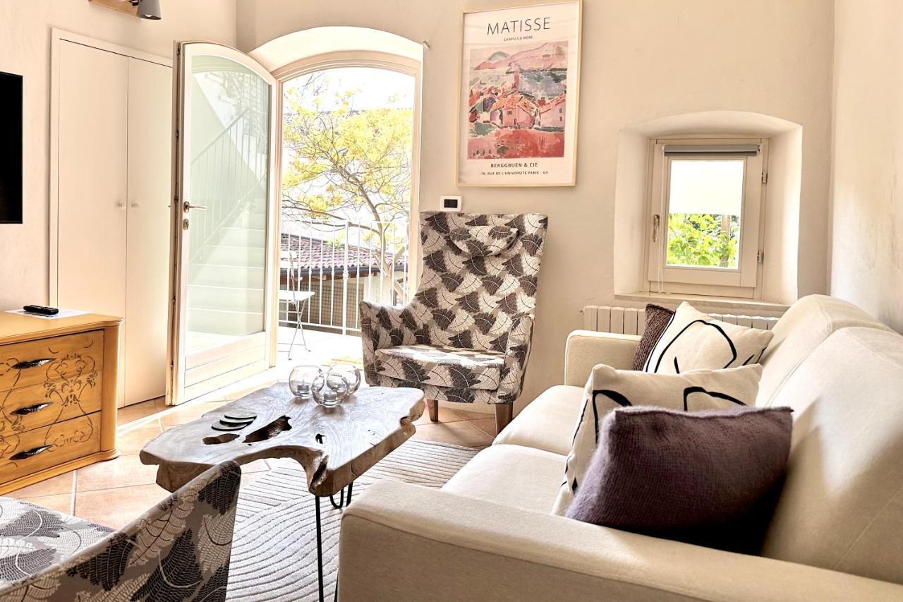 Ferienwohnung Borgo Dei Sogni San Felice del Benaco Exterior foto